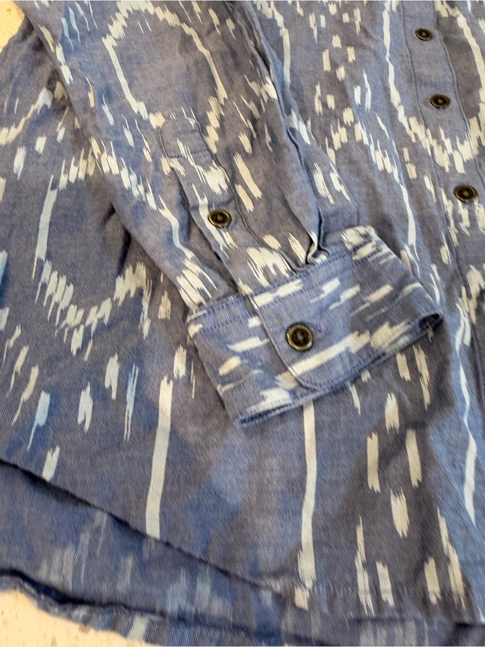 Ariat Large Woman Blue Billie Jean Blackhawk Ikat Shirt Long Sleeve Relaxed Fit - Picture 13 of 14